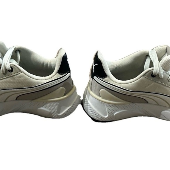 PUMA R78 Women's Disrupt LT Trainers Featherweight Shoes NWOB Size 7.5 - Picture 2 of 8